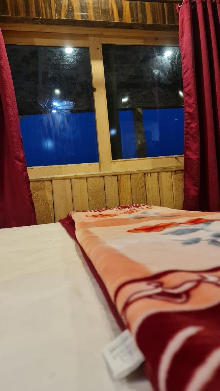 Pine Ridge Cottages Nathia Gali ภายนอก รูปภาพ