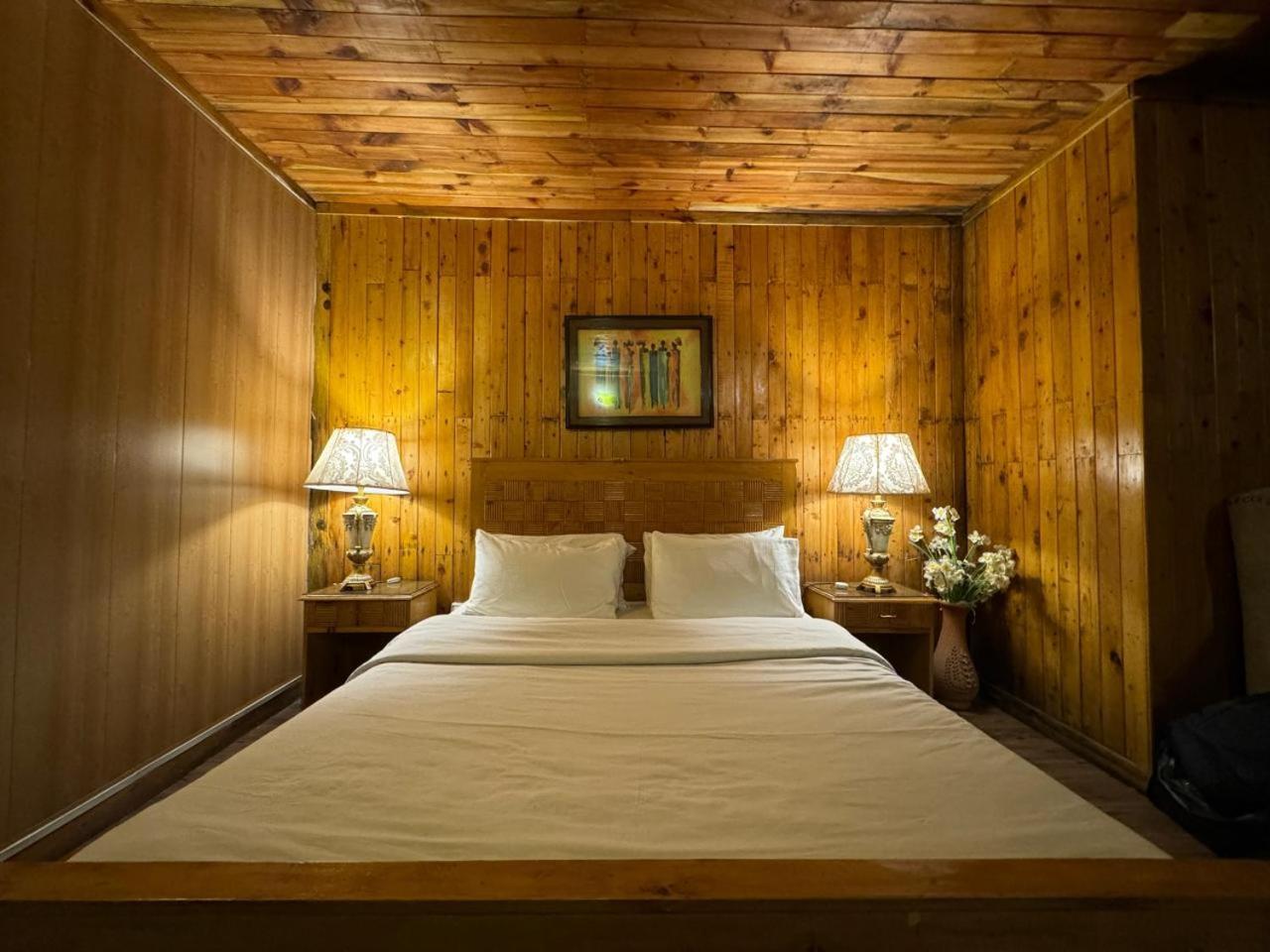 Pine Ridge Cottages Nathia Gali ภายนอก รูปภาพ